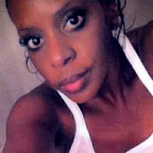 Meet your Posher, Cynthia